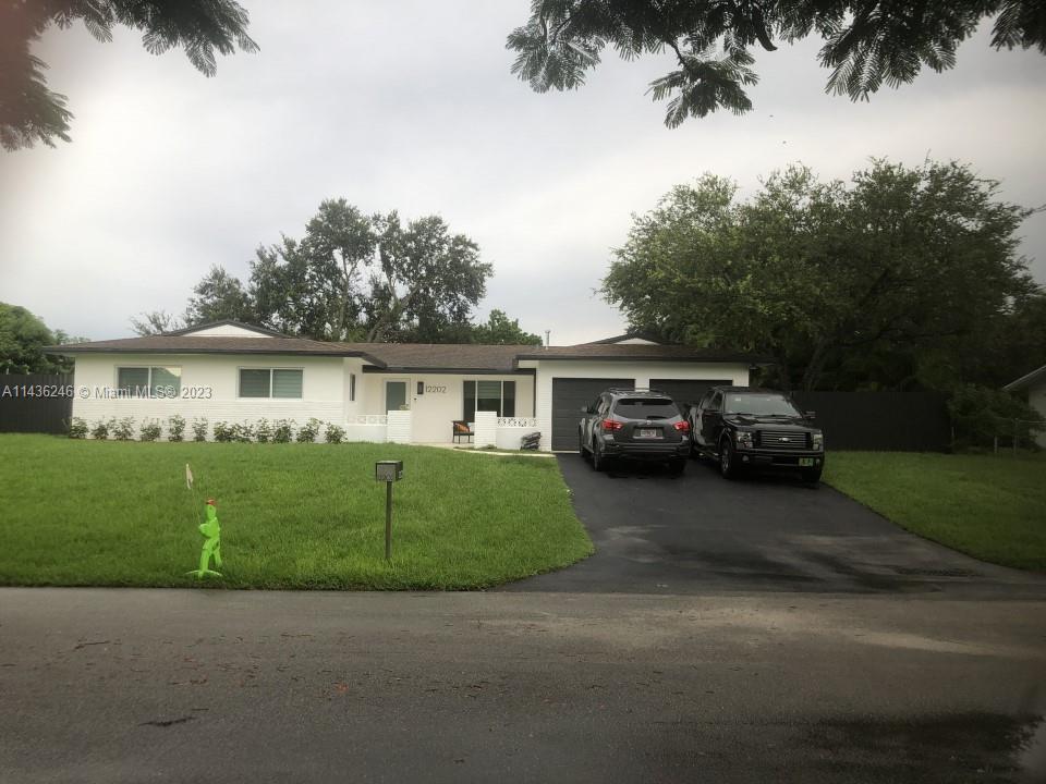 PINE SHORE SEC 1 - Residential