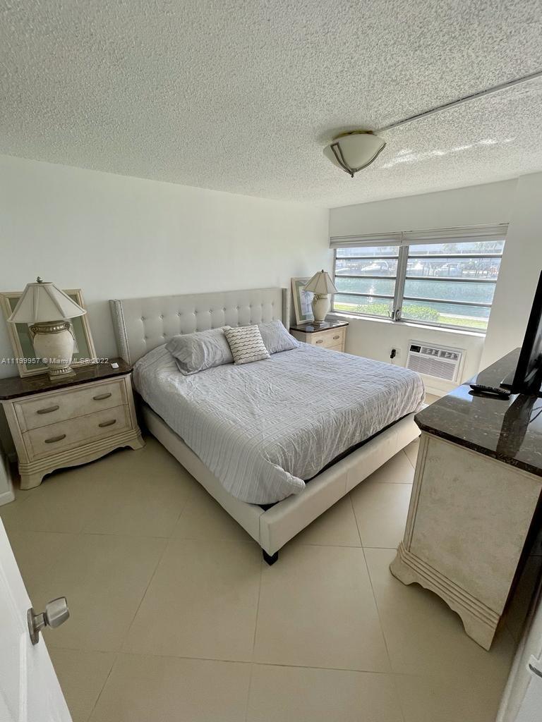 KINGS POINT IMPERIAL COND - Residential Lease