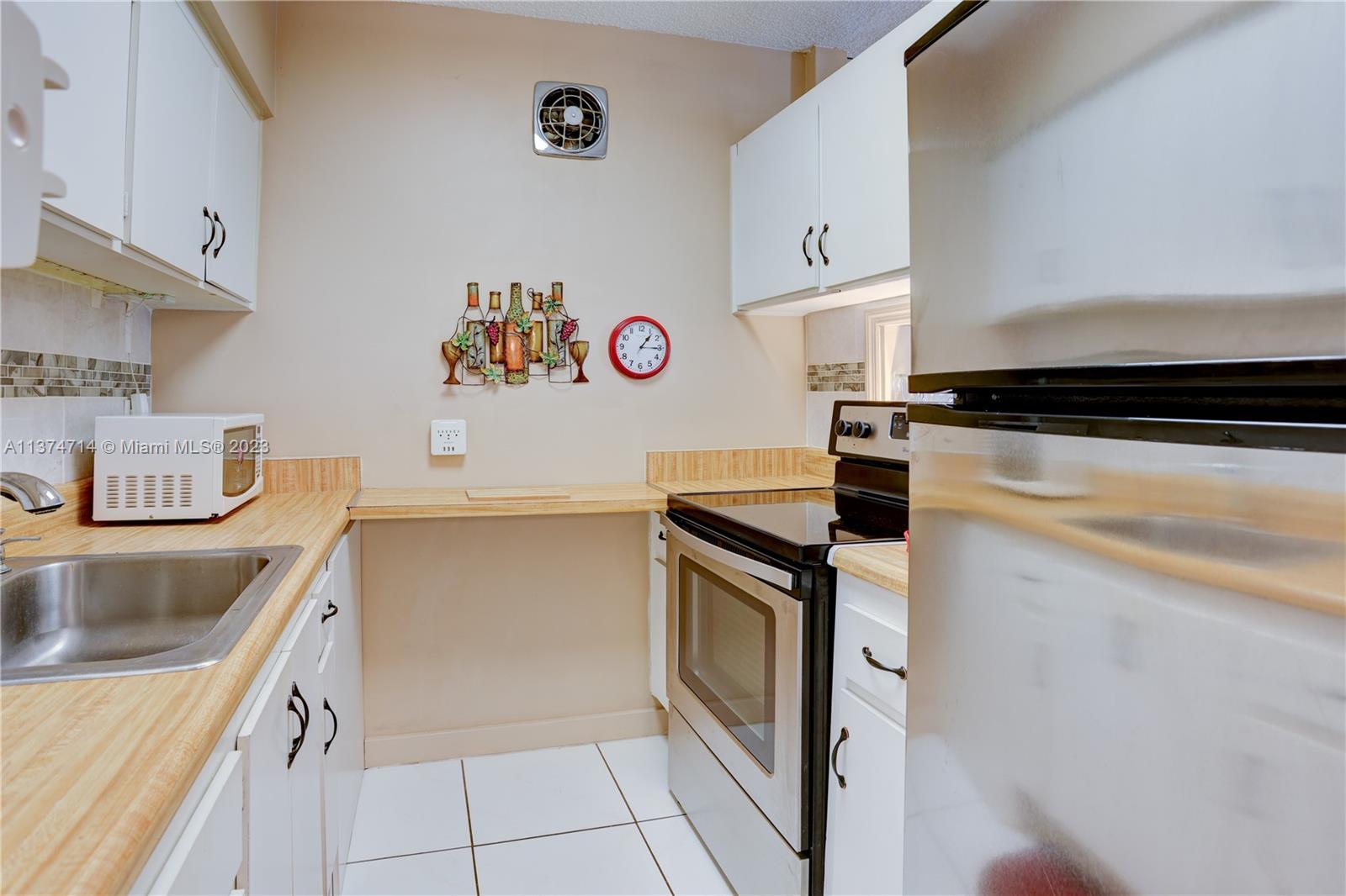 ROLEN LAKE GARDENS CO-OP - Residential