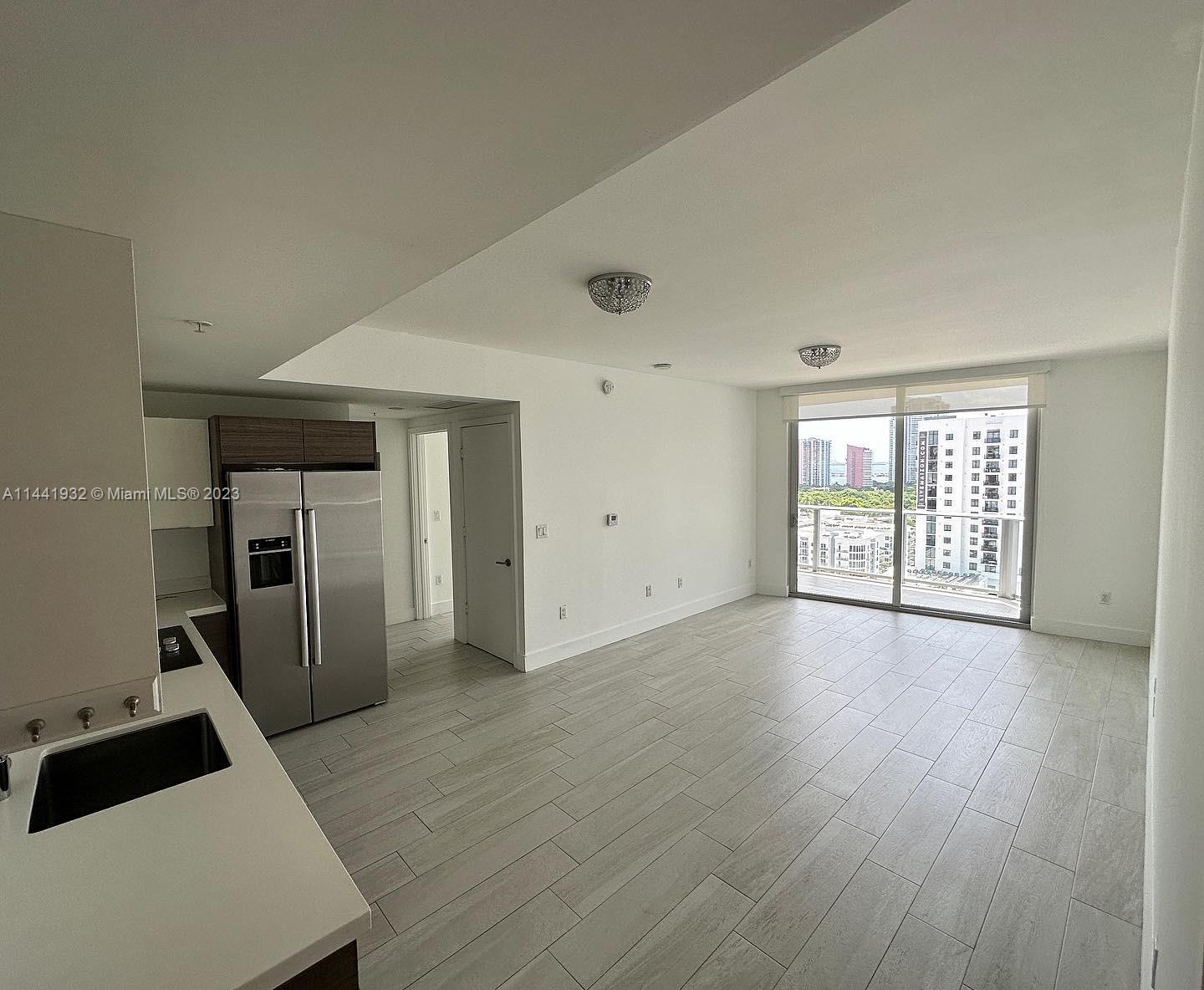BRICKELL TEN CONDO - Residential Lease