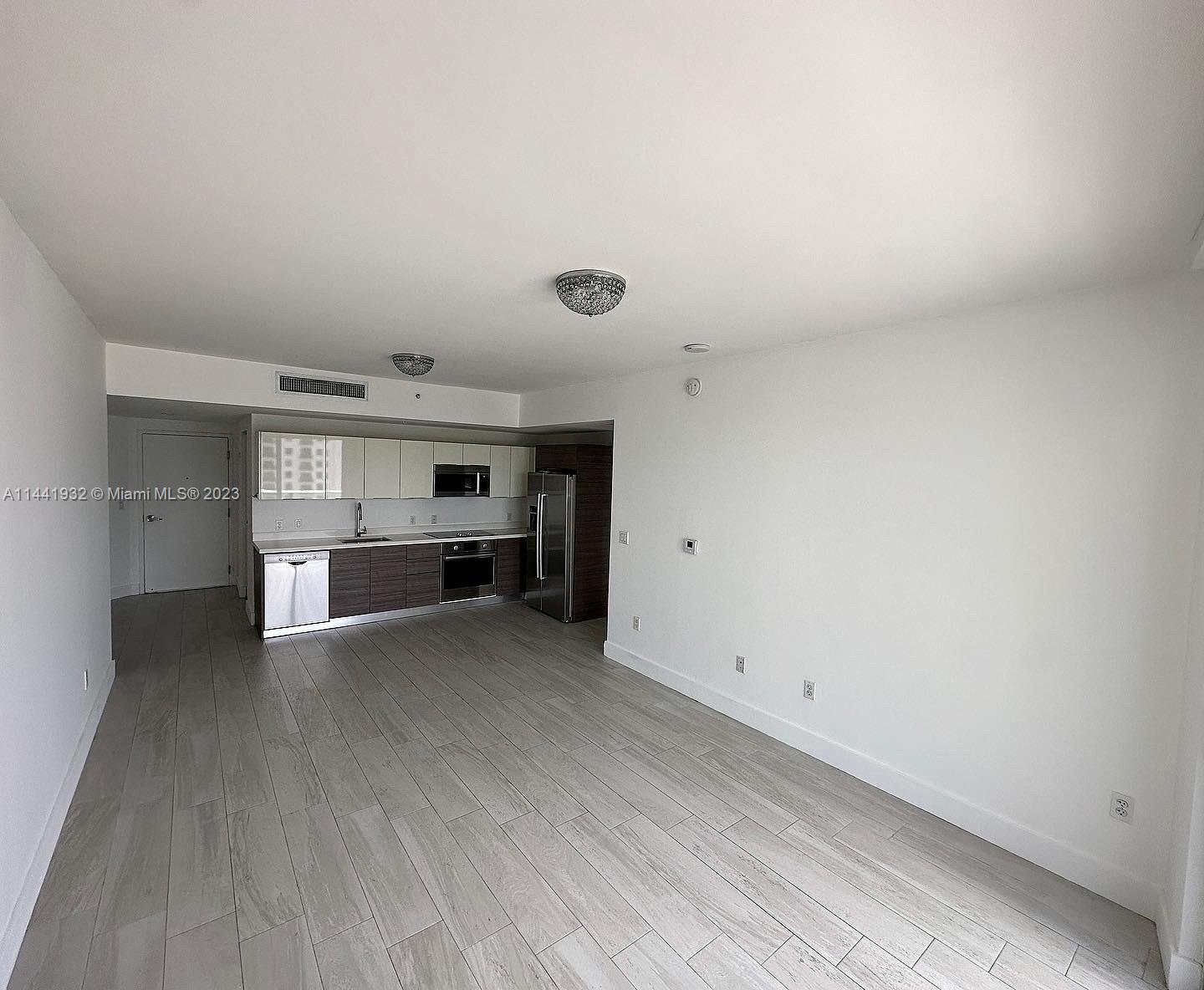 BRICKELL TEN CONDO - Residential Lease