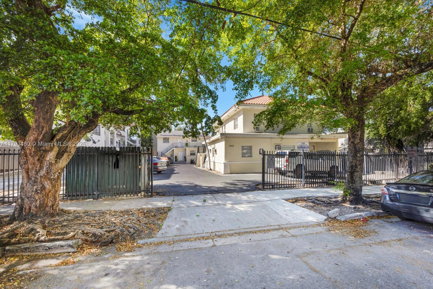 LAWRENCE ESTATES LAND COS - Residential Income