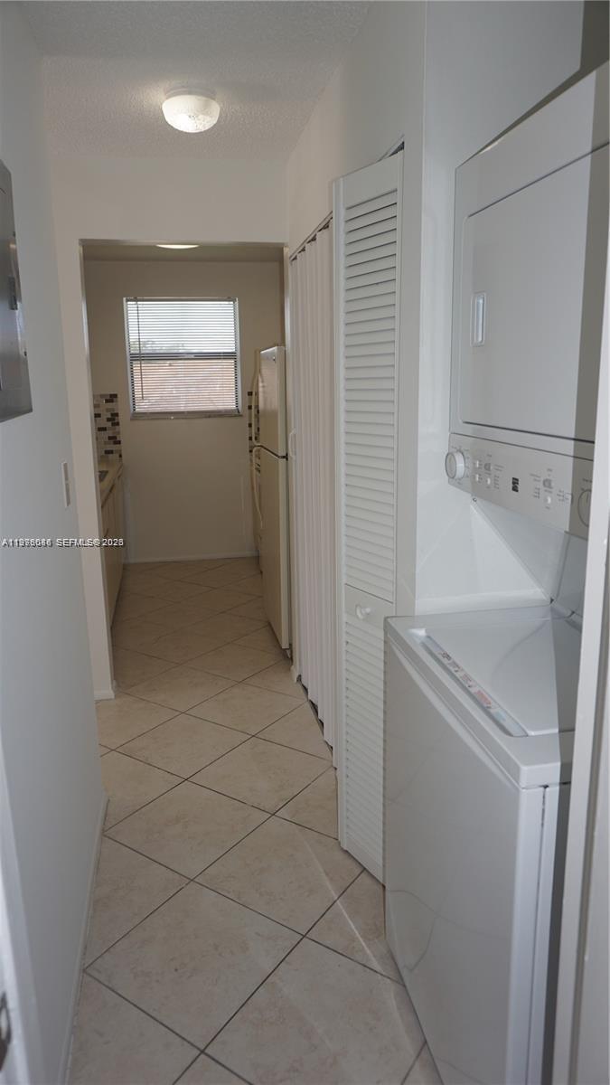 WINDING LAKE AT WELLEBY - Residential Lease