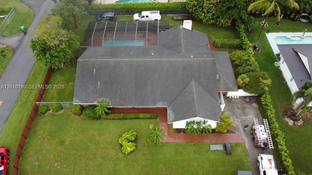 BISCADO ESTS SEC 1 - Residential