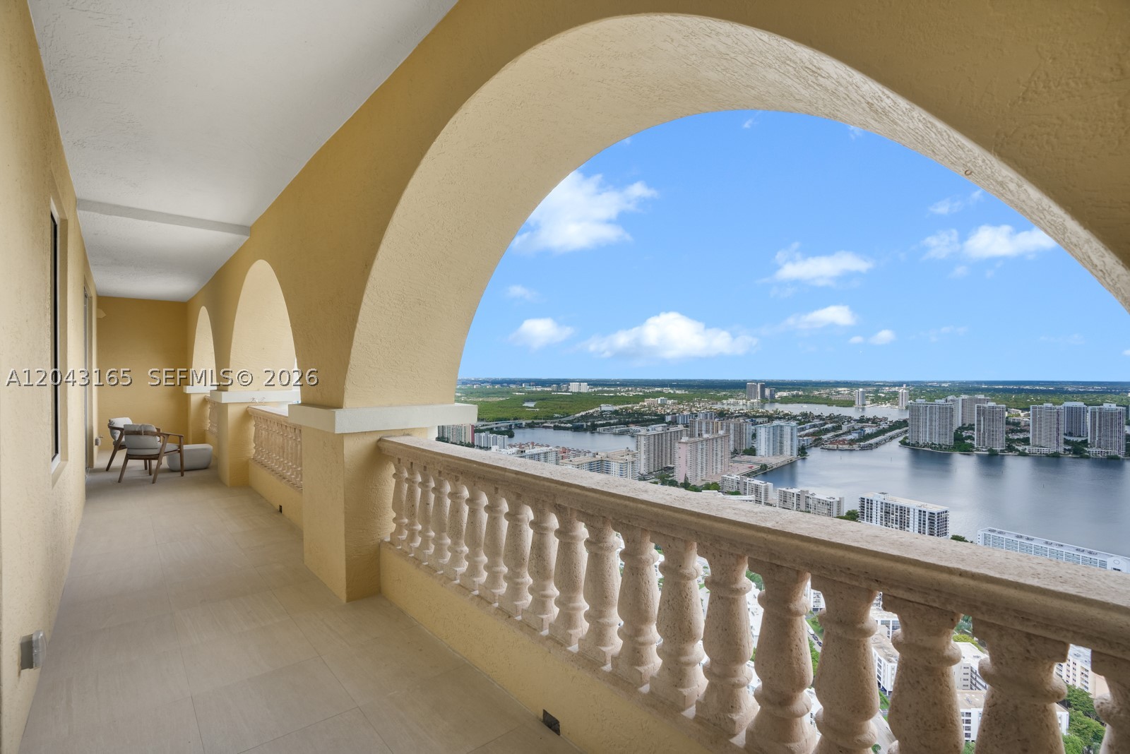ACQUALINA OCEAN RESIDENCE - Residential