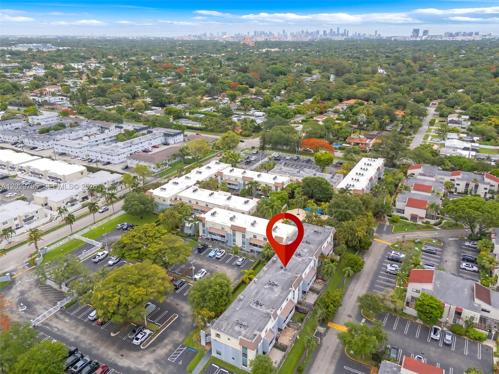 SUNWOOD CONDO - Residential