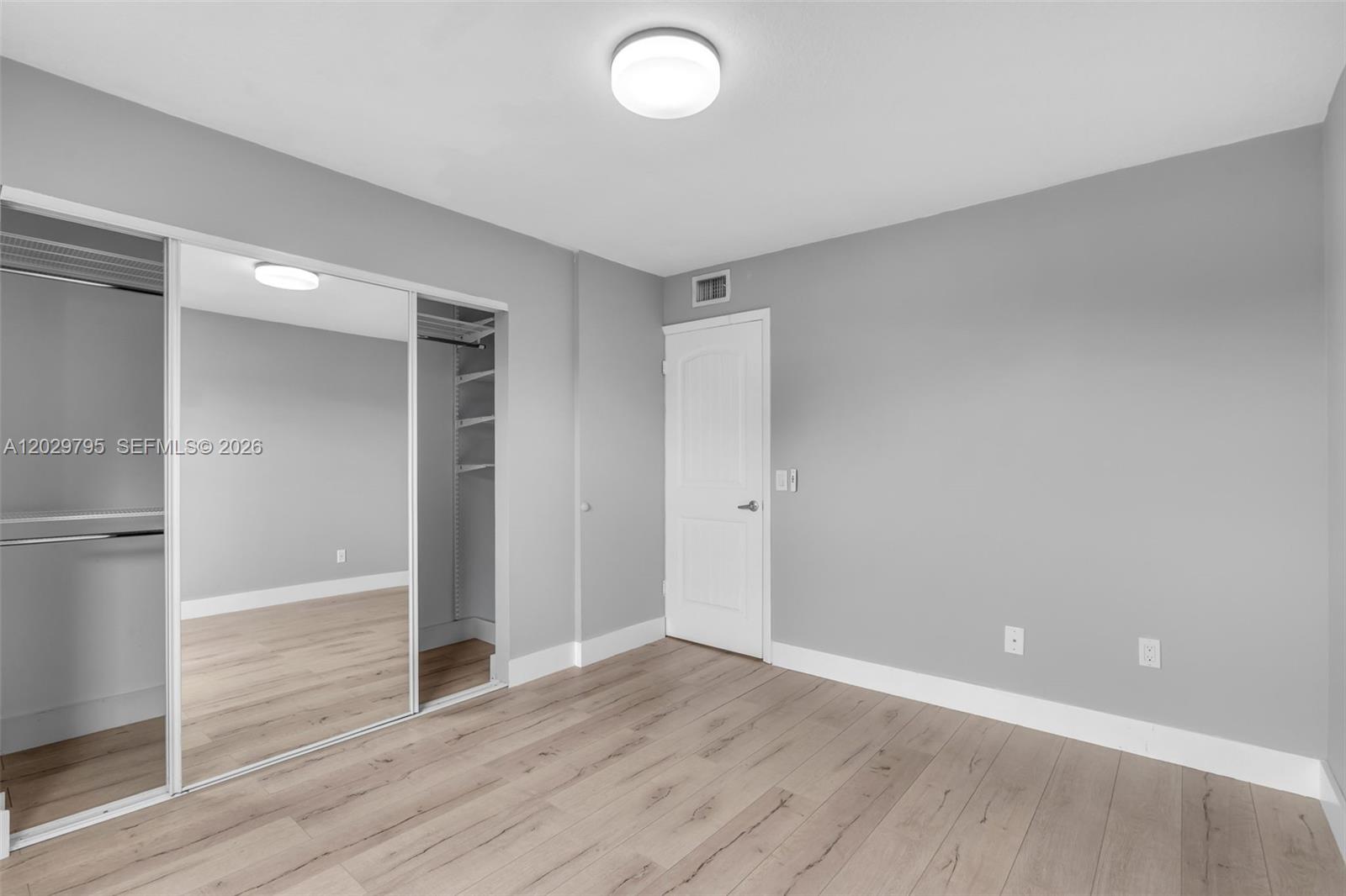 SUNWOOD CONDO - Residential