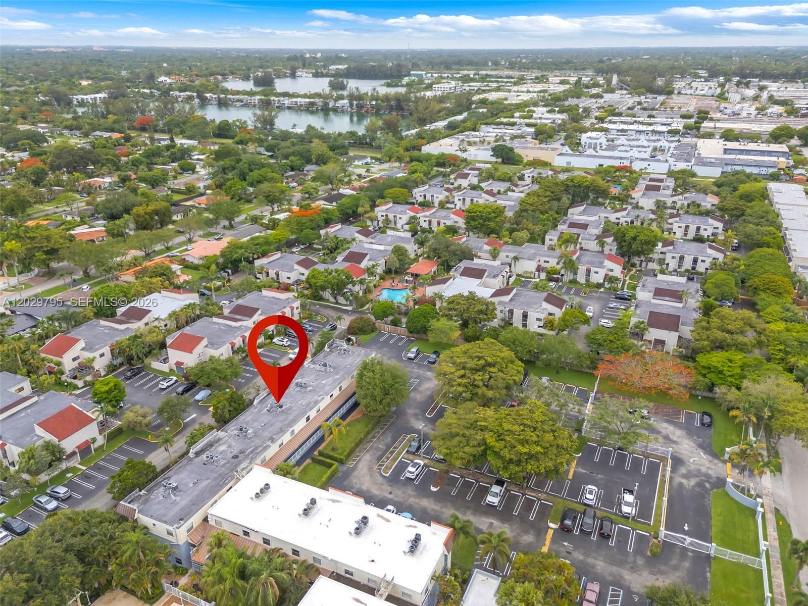 SUNWOOD CONDO - Residential