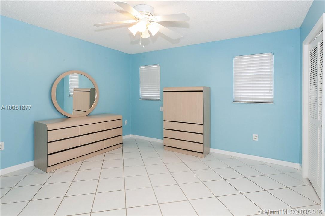 Beverly Park 25-44 B - Residential