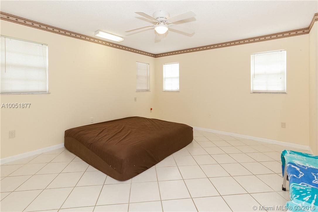 Beverly Park 25-44 B - Residential