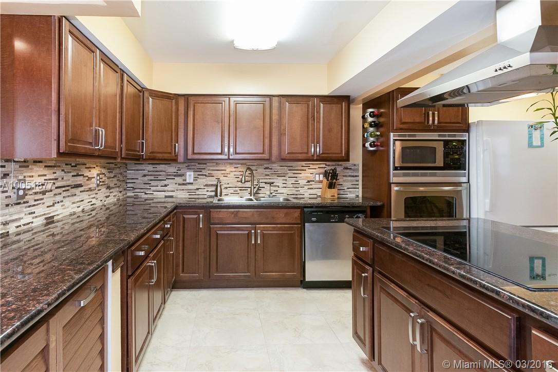 Beverly Park 25-44 B - Residential