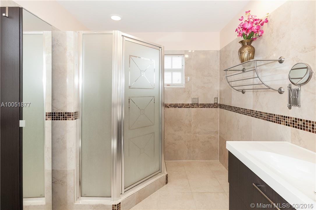 Beverly Park 25-44 B - Residential