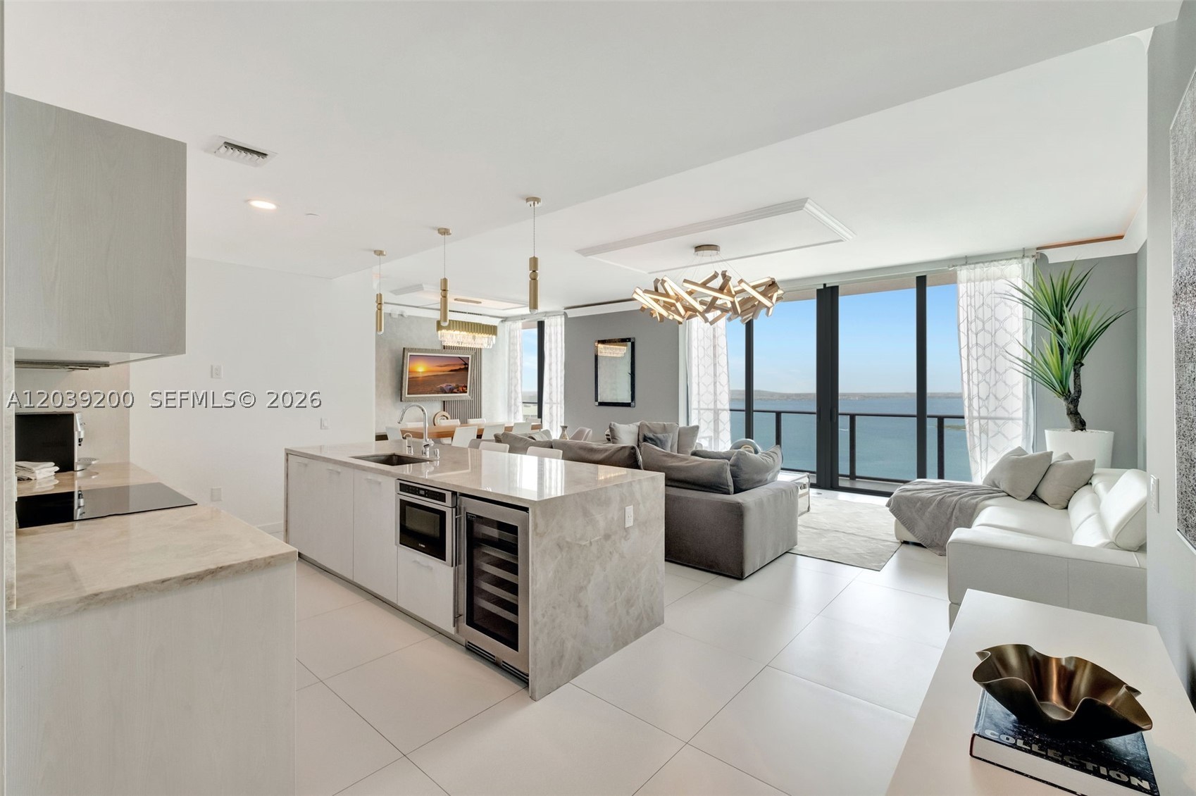PARAISO BAYVIEWS CONDO - Residential Lease