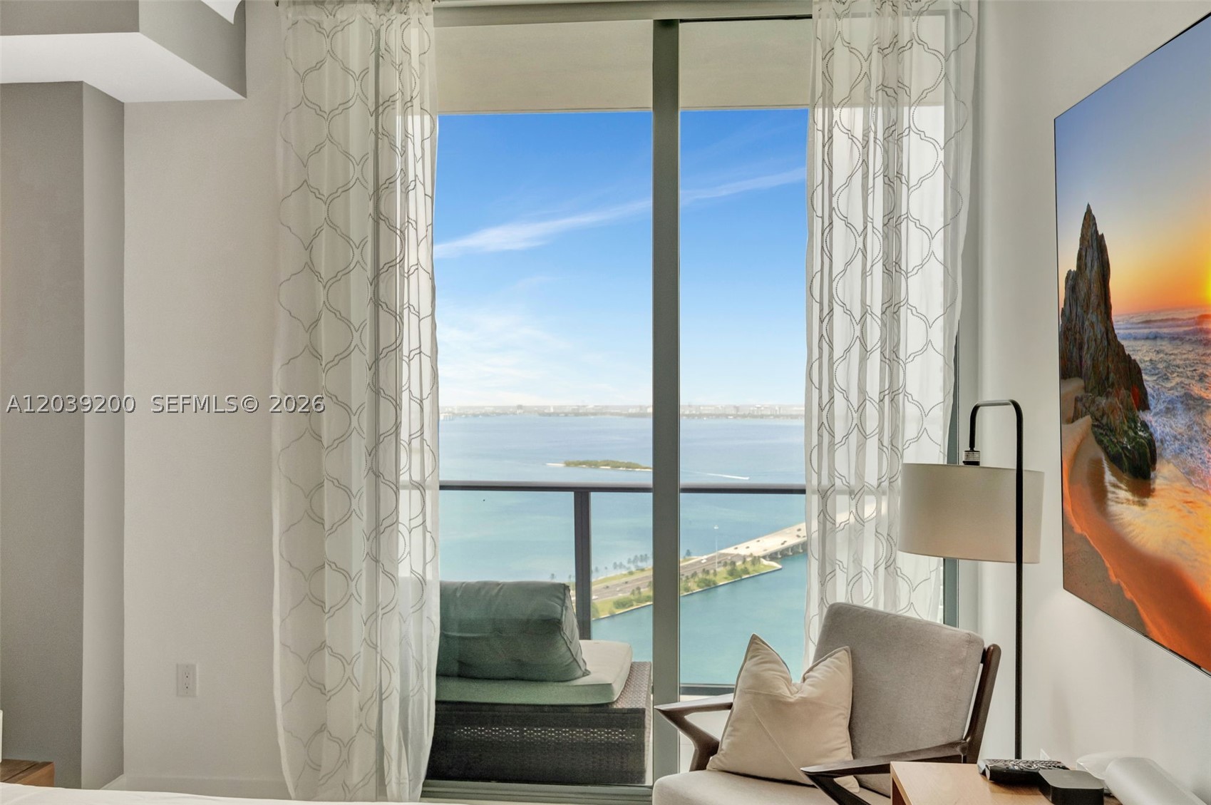 PARAISO BAYVIEWS CONDO - Residential Lease