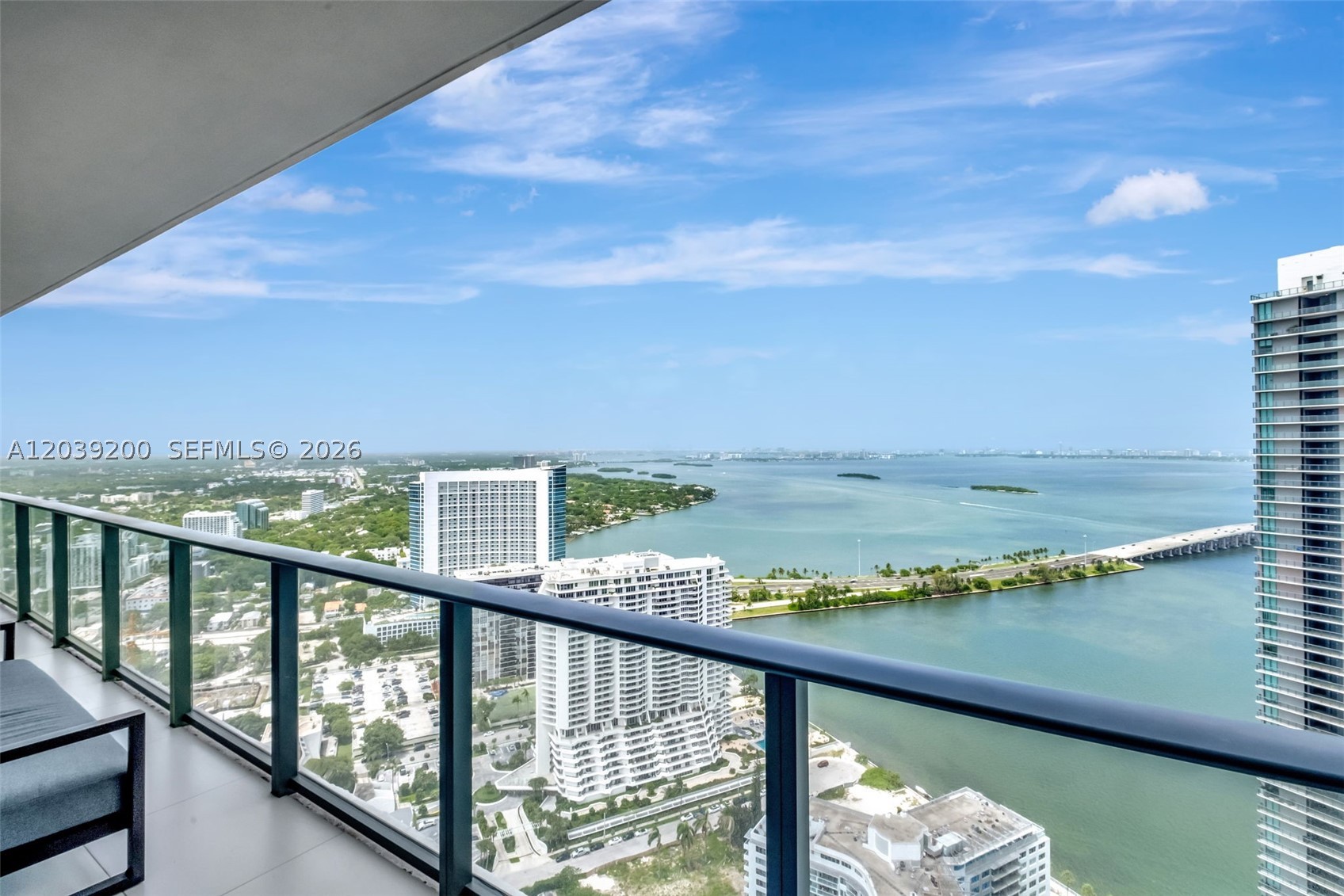PARAISO BAYVIEWS CONDO - Residential Lease