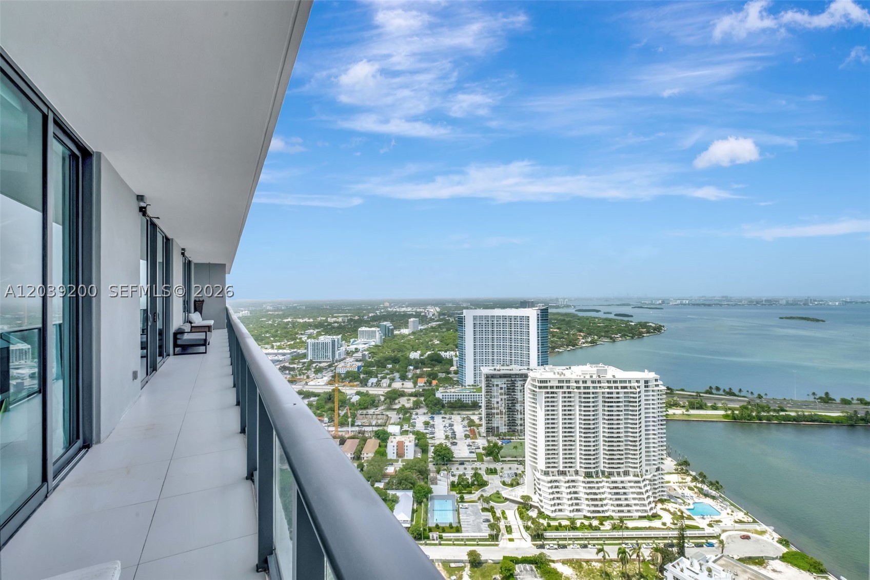 PARAISO BAYVIEWS CONDO - Residential Lease