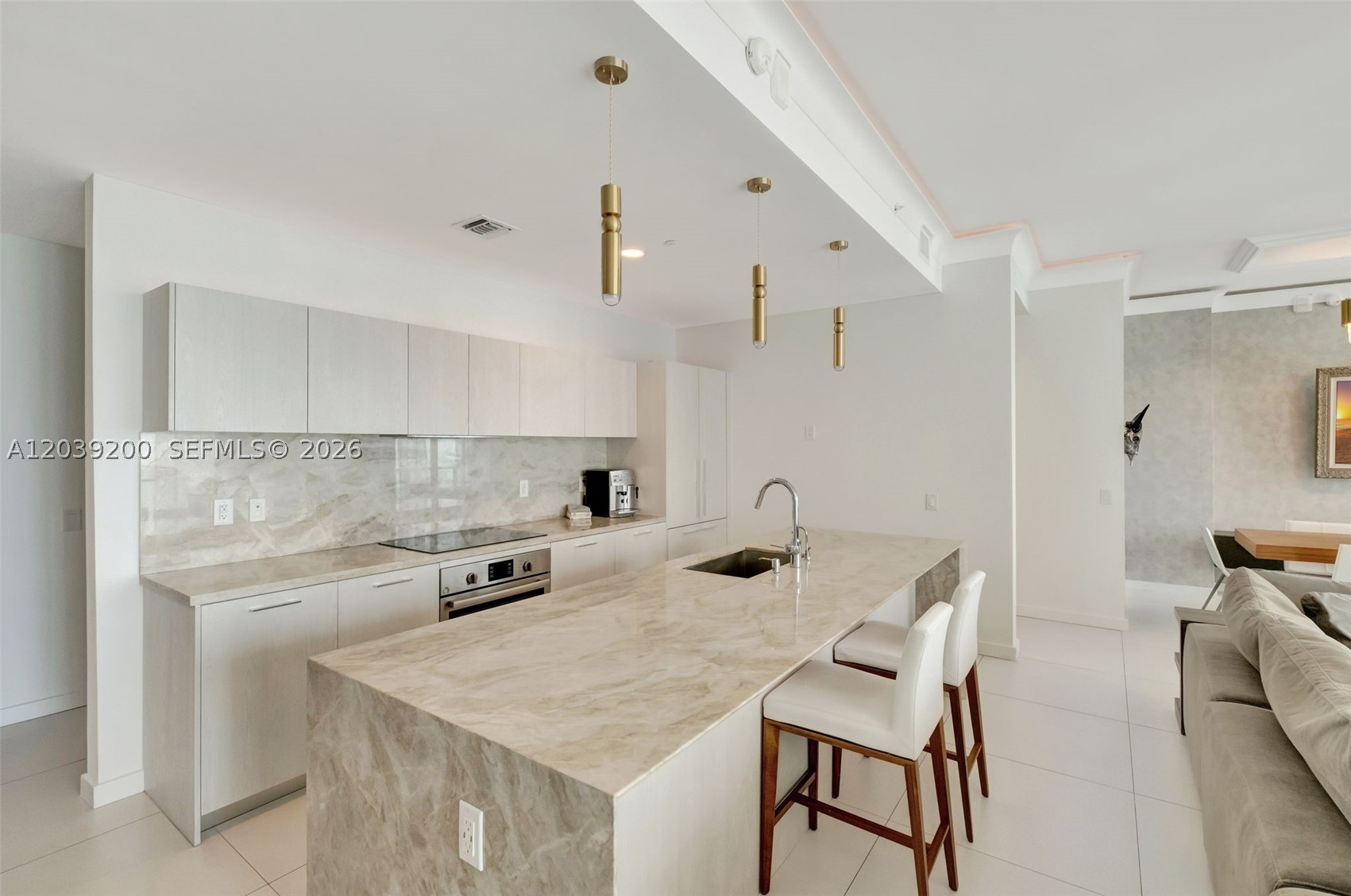 PARAISO BAYVIEWS CONDO - Residential Lease