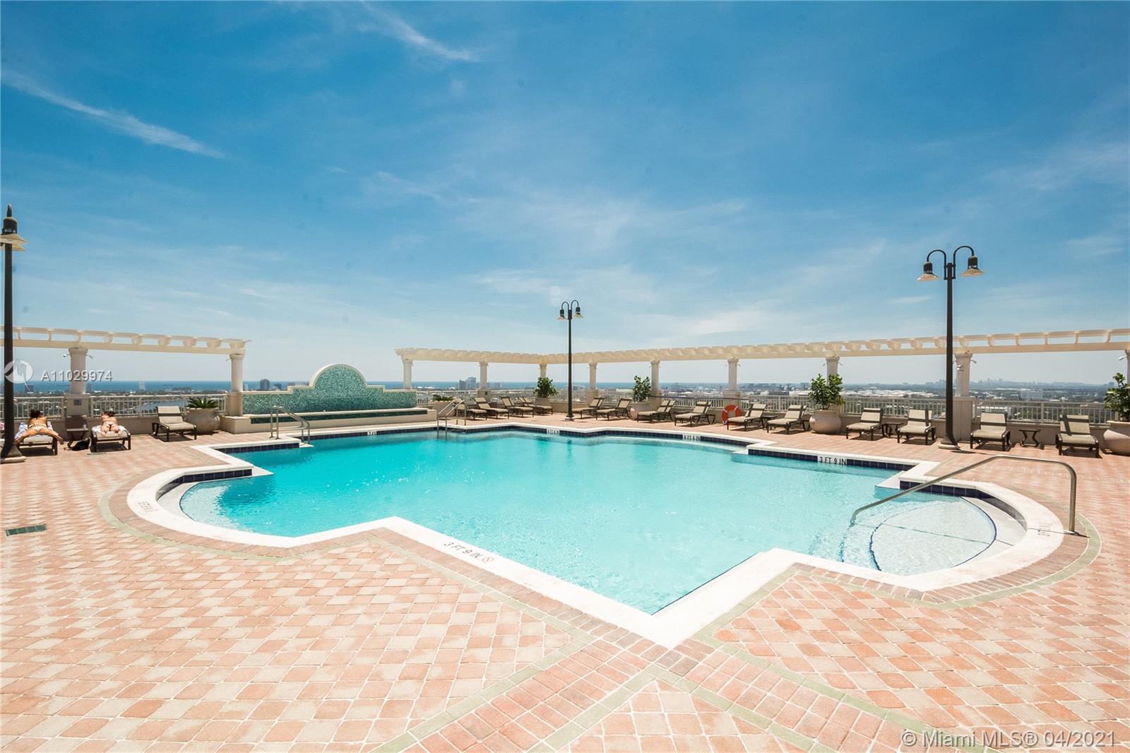 NURIVER LANDING CONDO - Residential Lease