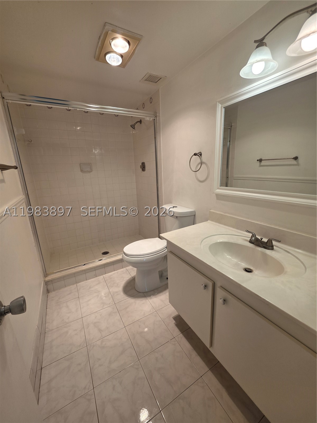 HILLCREST EAST NO 20 COND - Residential