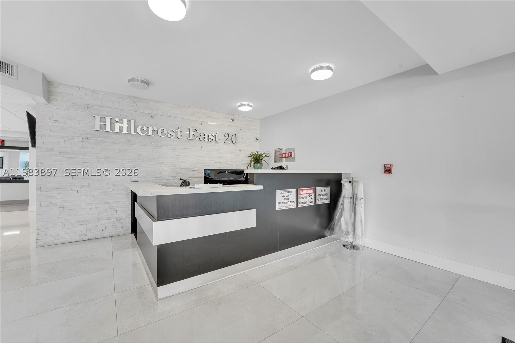 HILLCREST EAST NO 20 COND - Residential