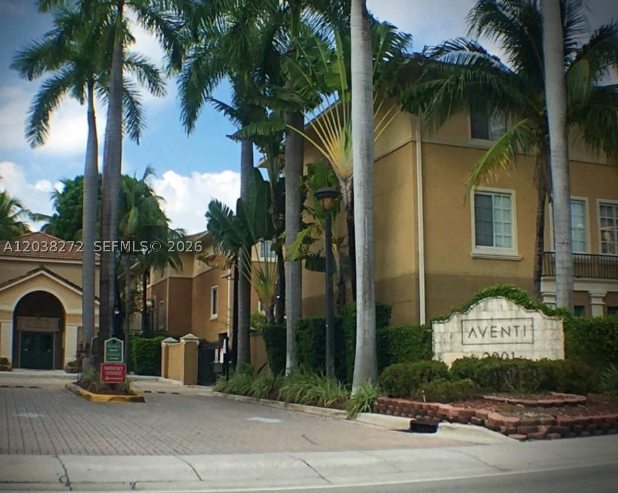 AVENTI AT AVENTURA CONDO - Residential Lease