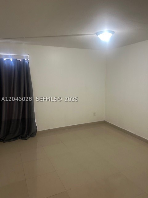 KENDALL ACRES CONDO BLDG - Residential Lease
