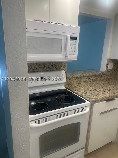 KENDALL ACRES CONDO BLDG - Residential Lease
