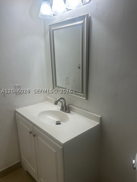 KENDALL ACRES CONDO BLDG - Residential Lease