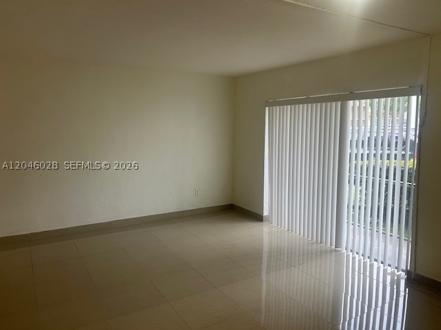 KENDALL ACRES CONDO BLDG - Residential Lease