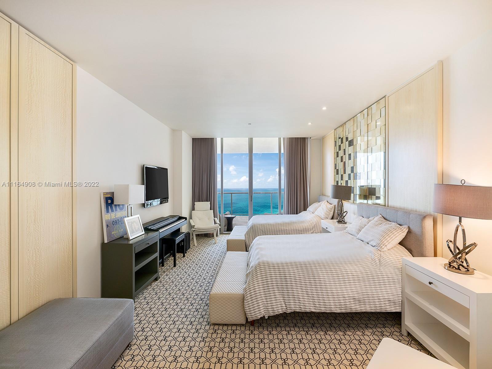 BAL HARBOUR CENTER CONDO - Residential
