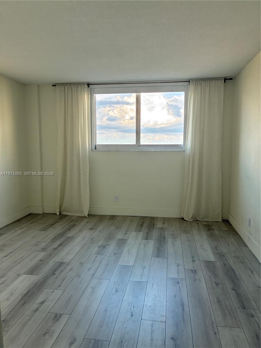 OCEANVIEW BUILDING B COND - Residential