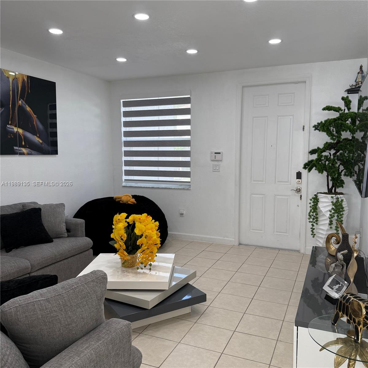 FLORIDIAN ISLES SOUTH - Residential