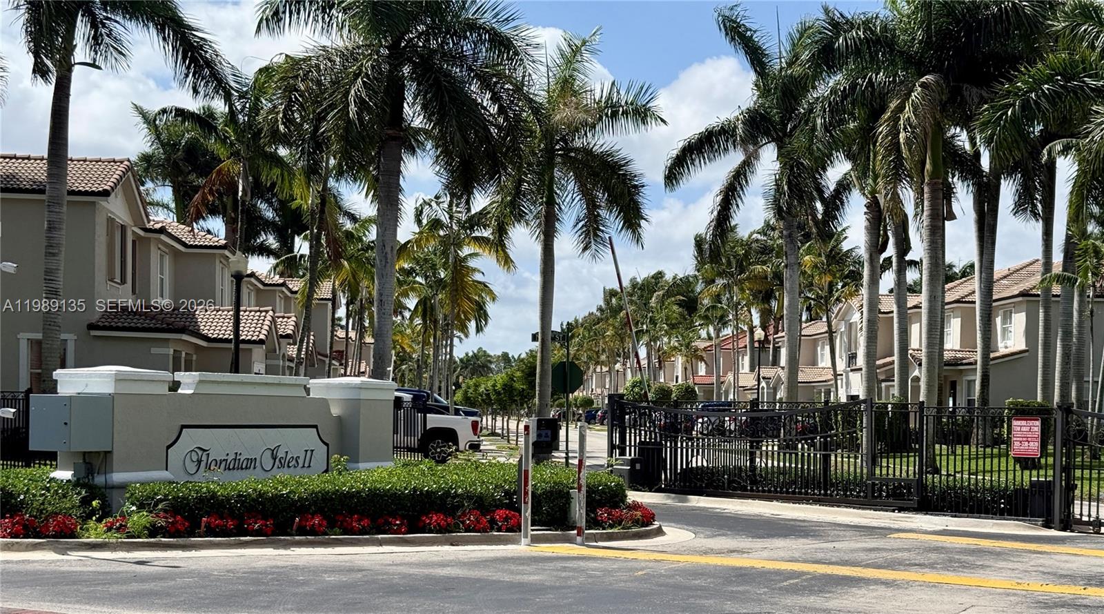 FLORIDIAN ISLES SOUTH - Residential