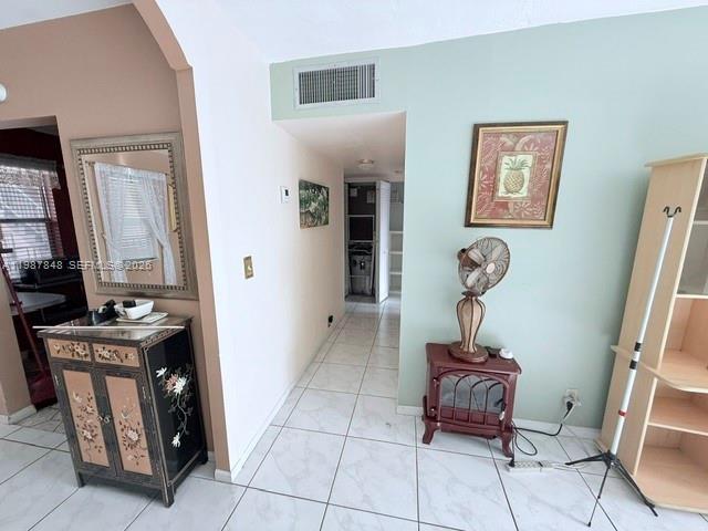 SOMERSET NO 4 CONDO - Residential