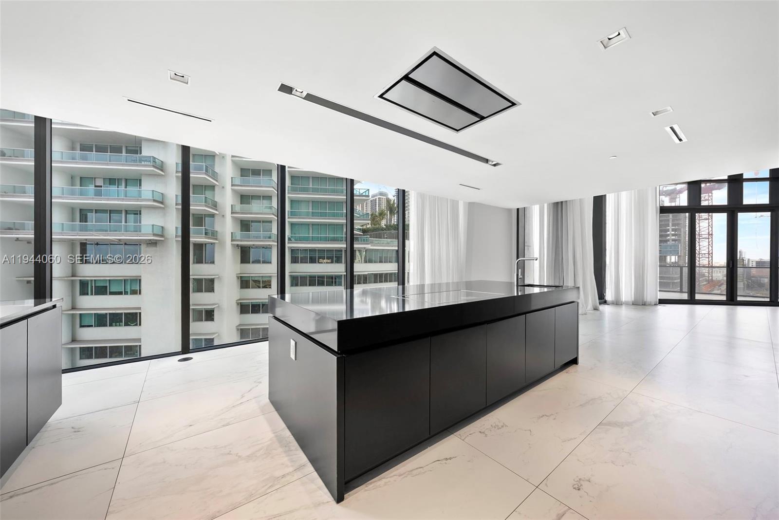 ONE THOUSAND MUSEUM CONDO - Residential