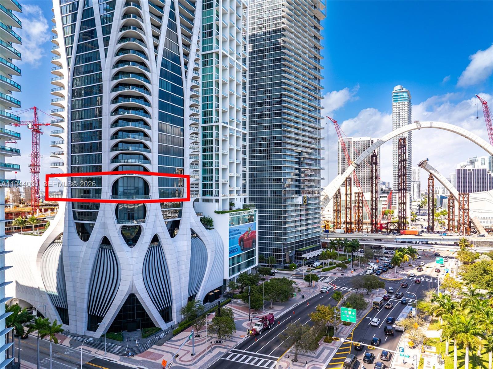 ONE THOUSAND MUSEUM CONDO - Residential