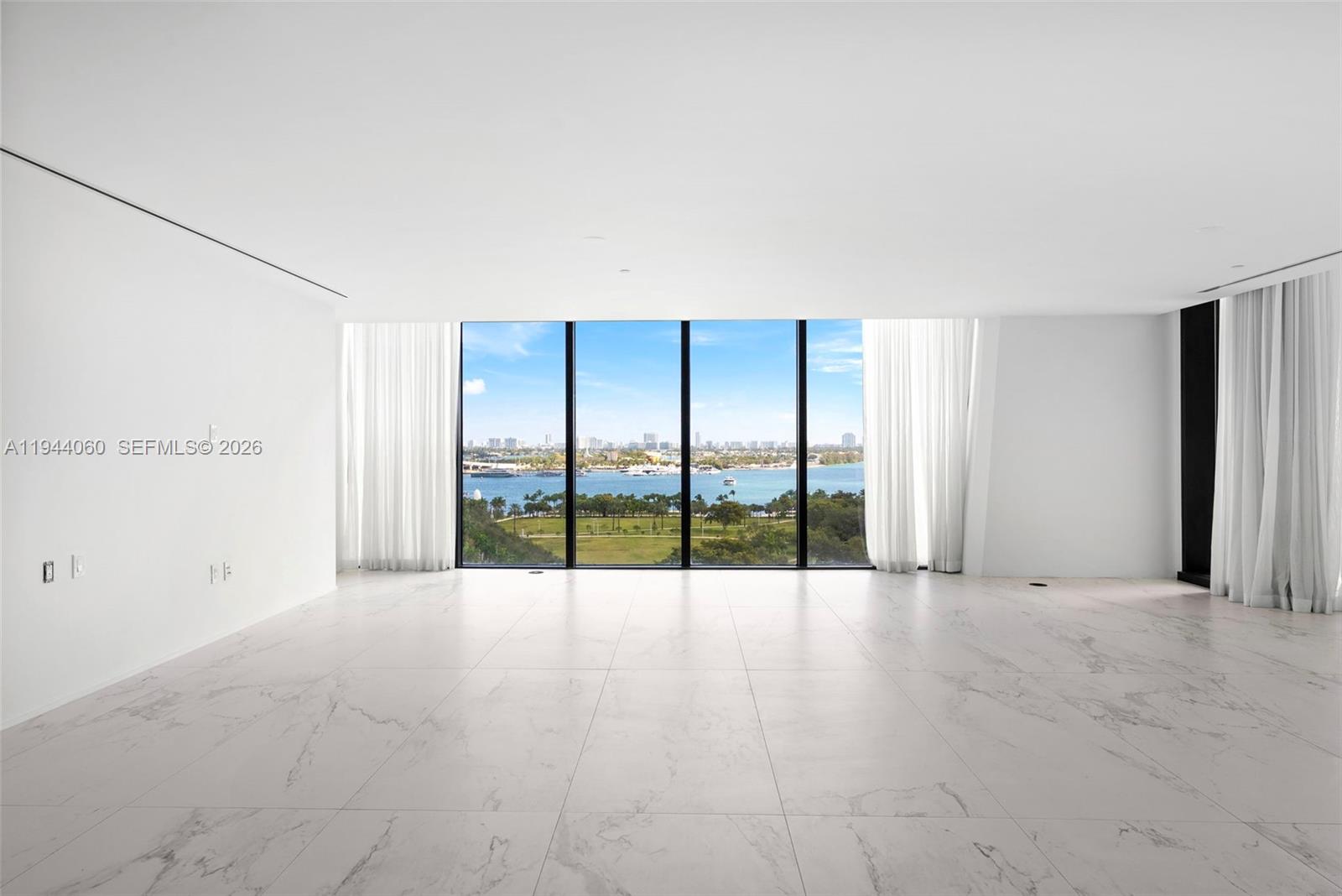 ONE THOUSAND MUSEUM CONDO - Residential
