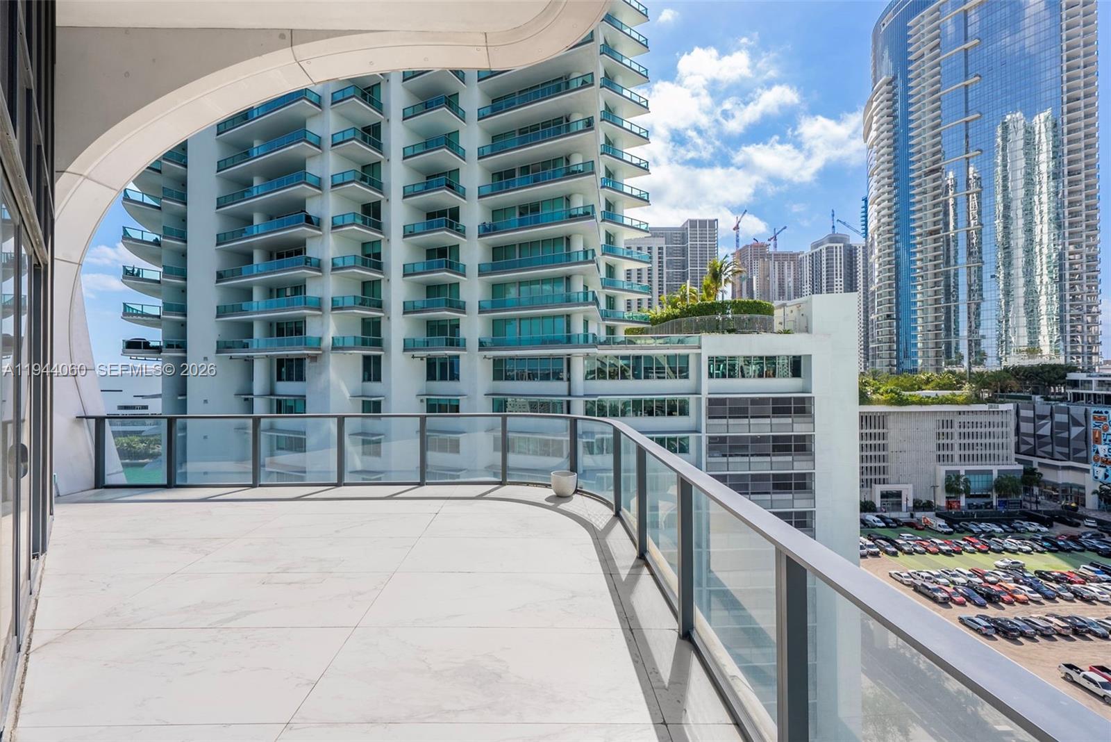 ONE THOUSAND MUSEUM CONDO - Residential