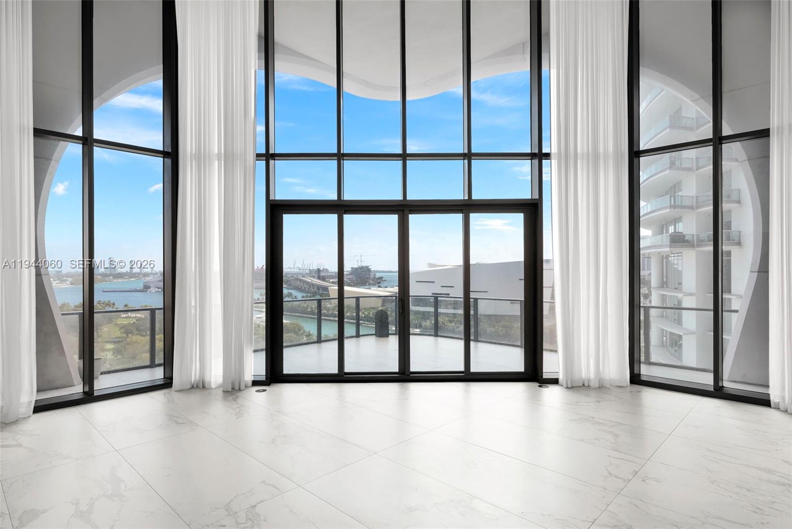 ONE THOUSAND MUSEUM CONDO - Residential