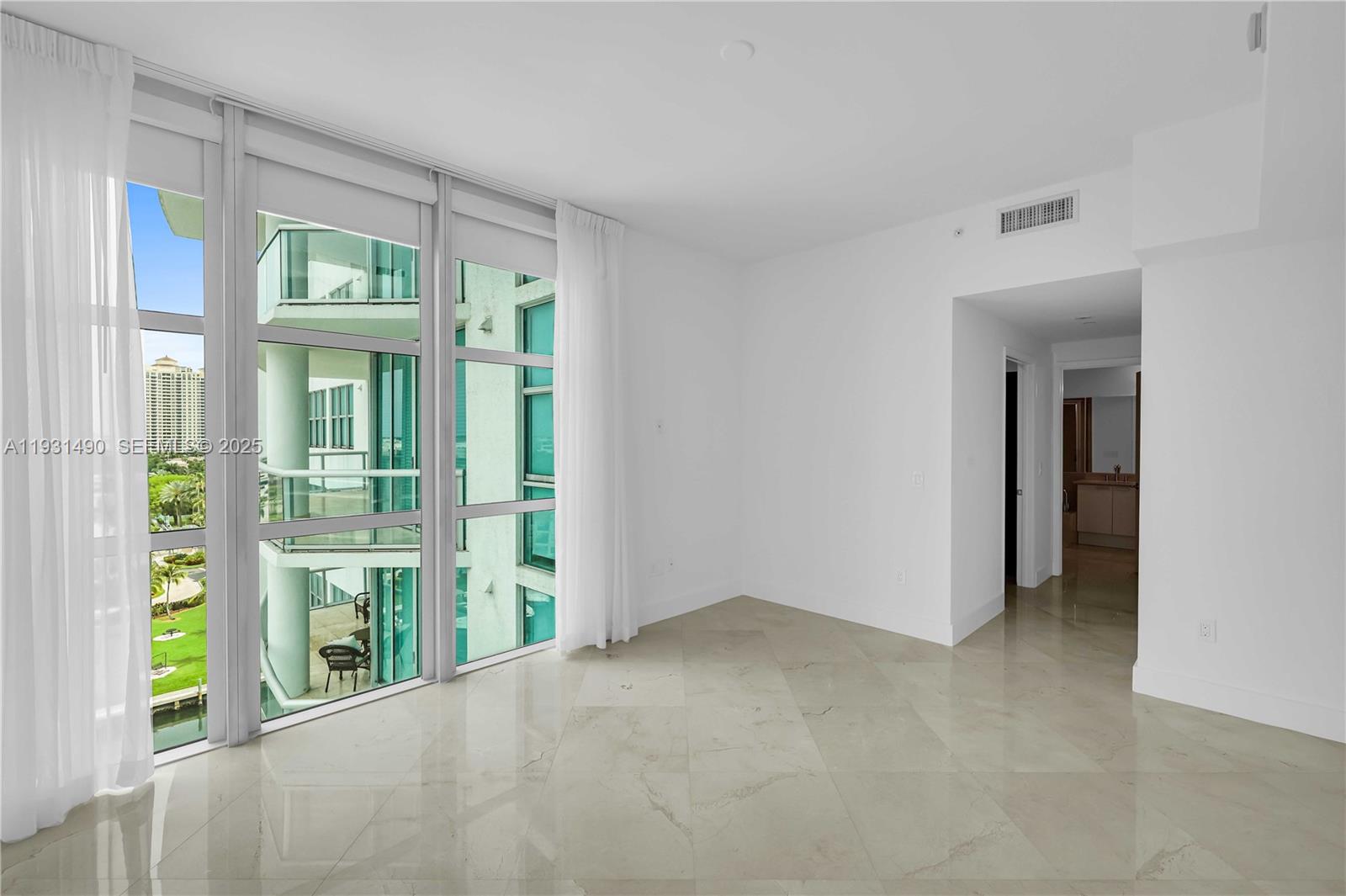 THE ATRIUM AT AVENTURA CO - Residential