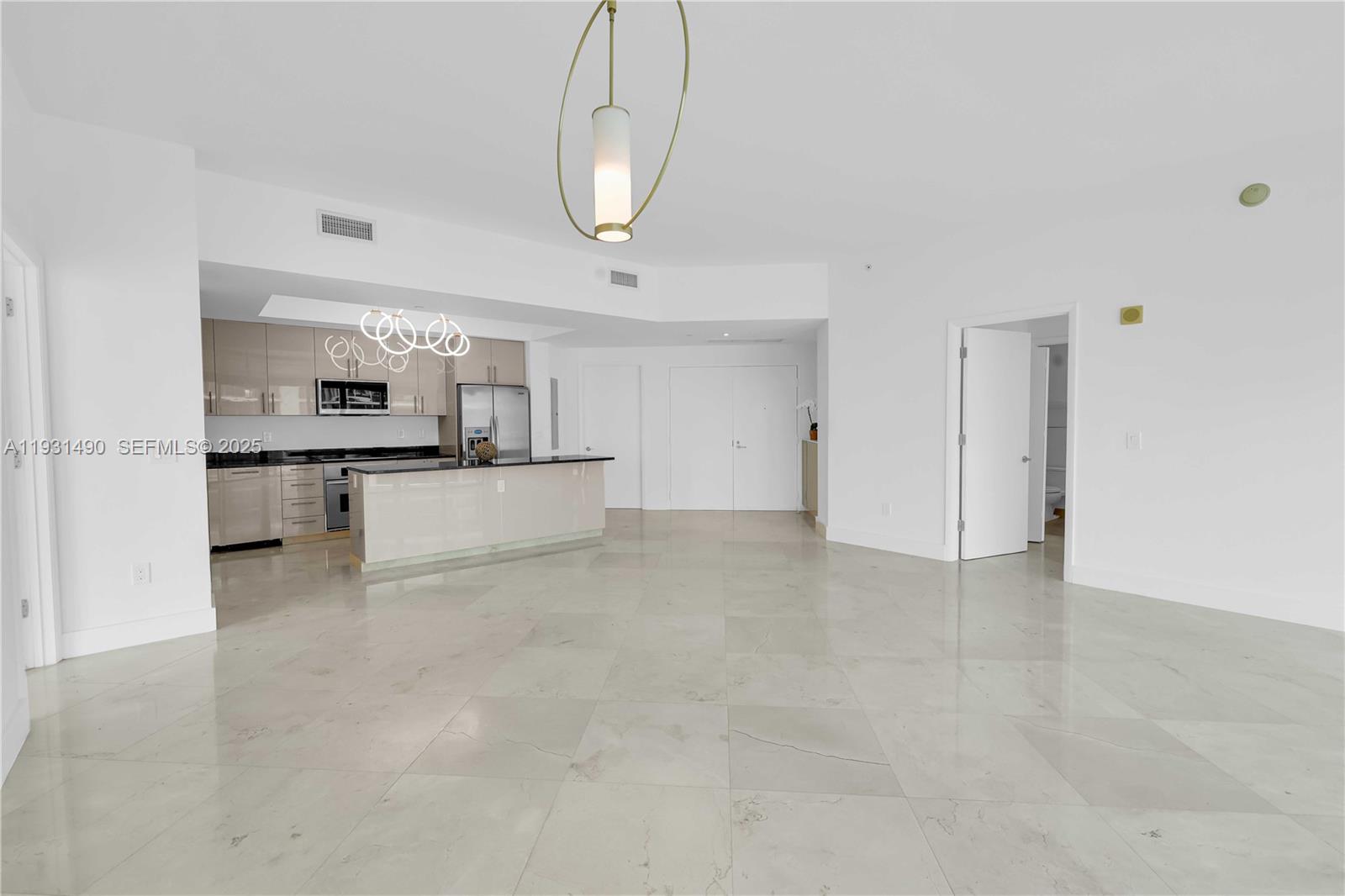 THE ATRIUM AT AVENTURA CO - Residential