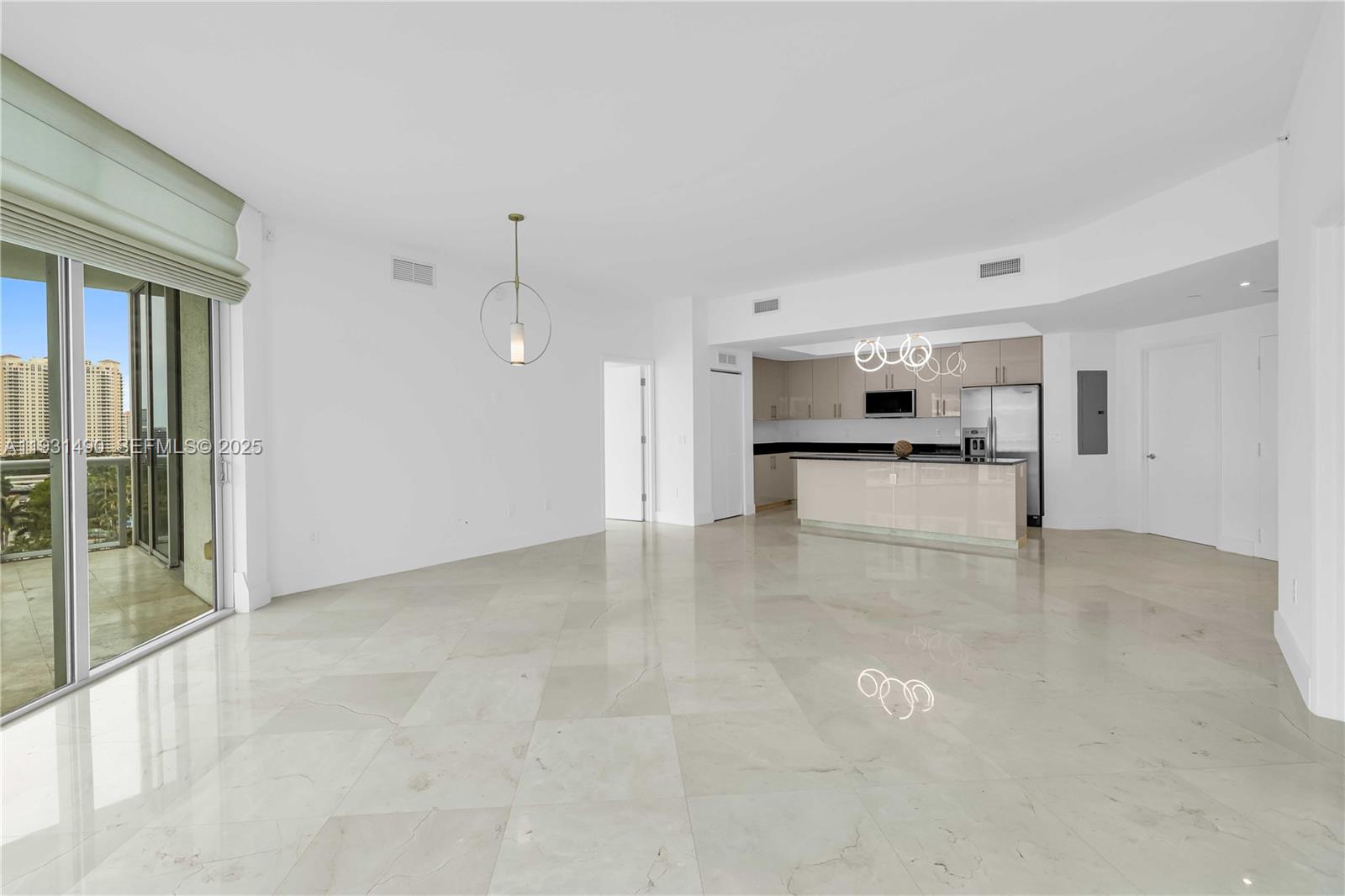 THE ATRIUM AT AVENTURA CO - Residential