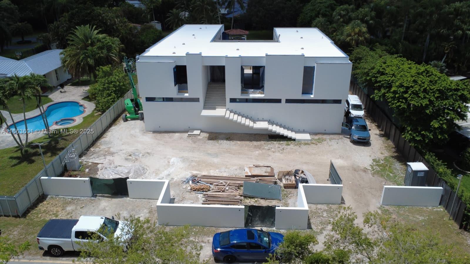 Bobby Estate Homes - Residential