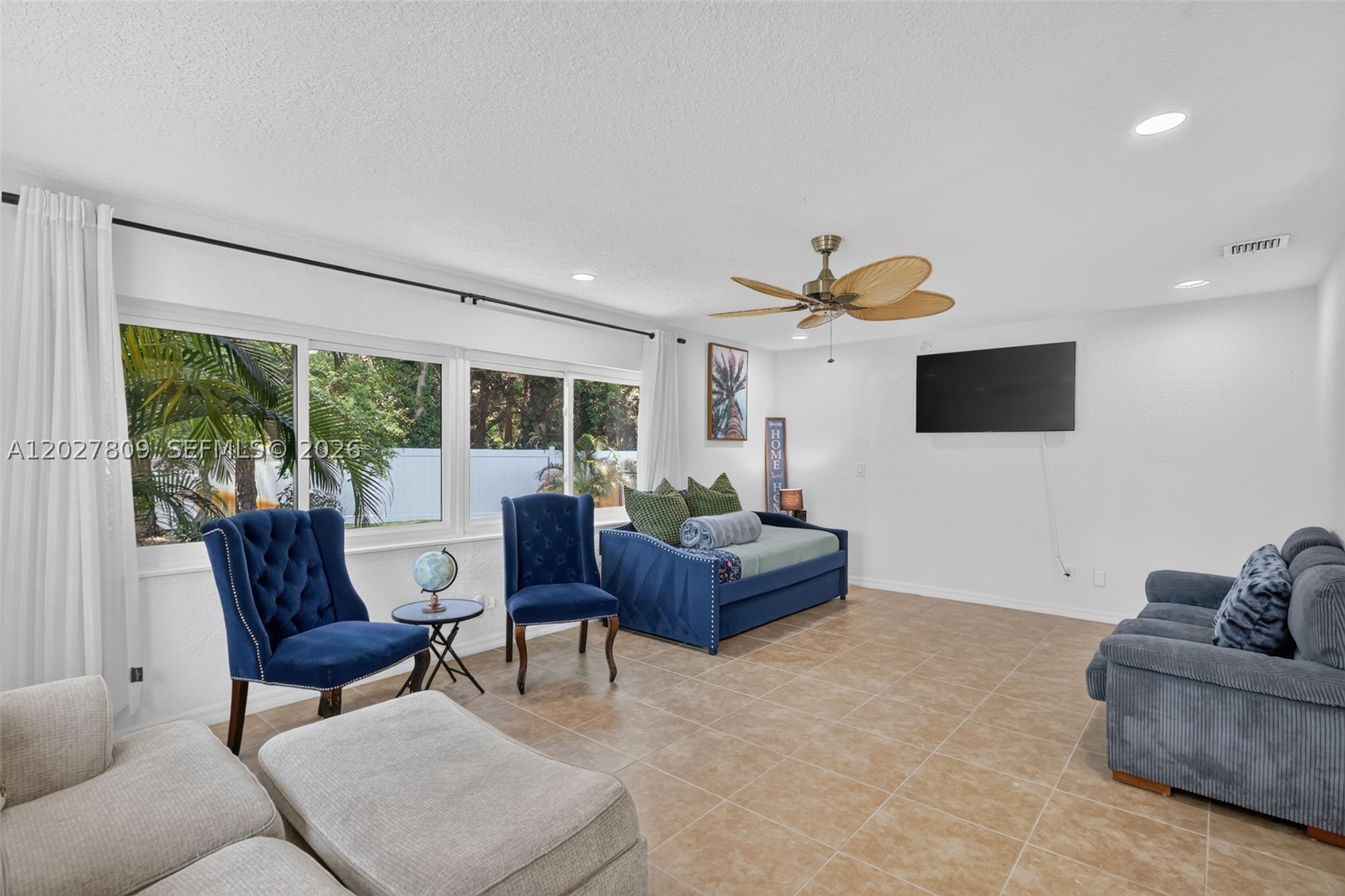 ST LUCIE ESTATES - Residential