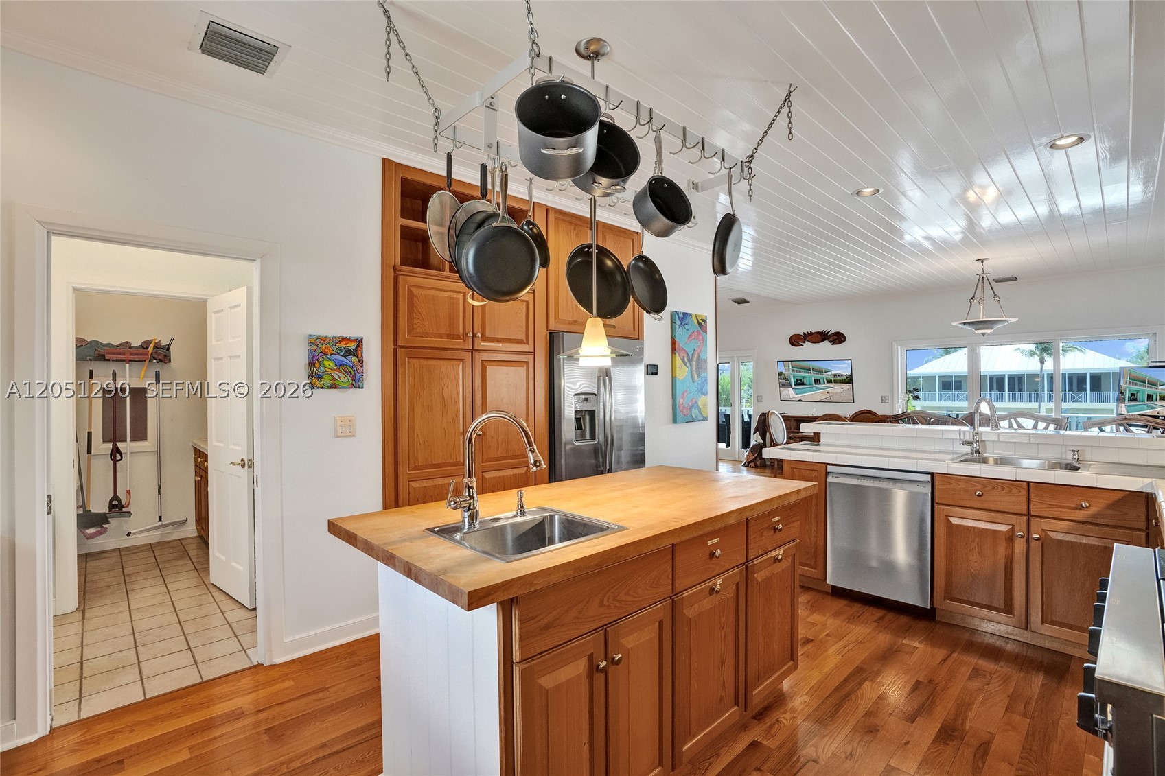 VENETIAN SHORES NO 2 - Residential