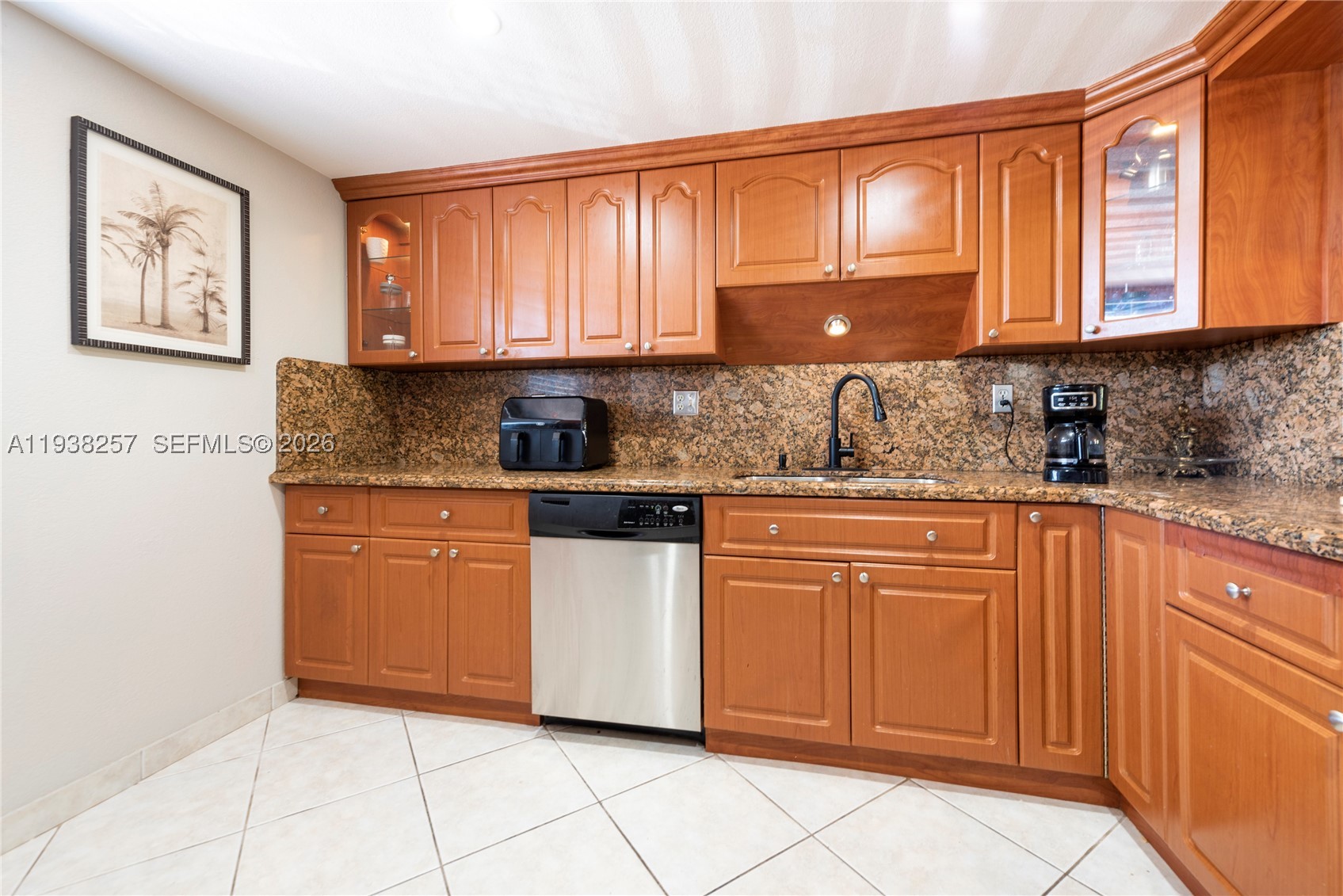 LAKES OF CARRIAGE HILLS - Residential