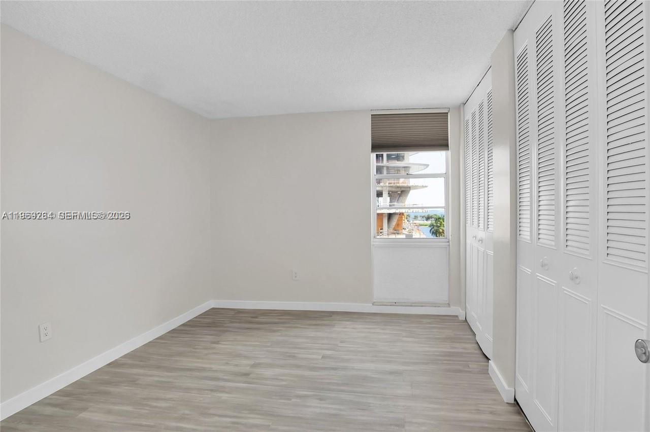 BRICKELL 25 CONDO - Residential