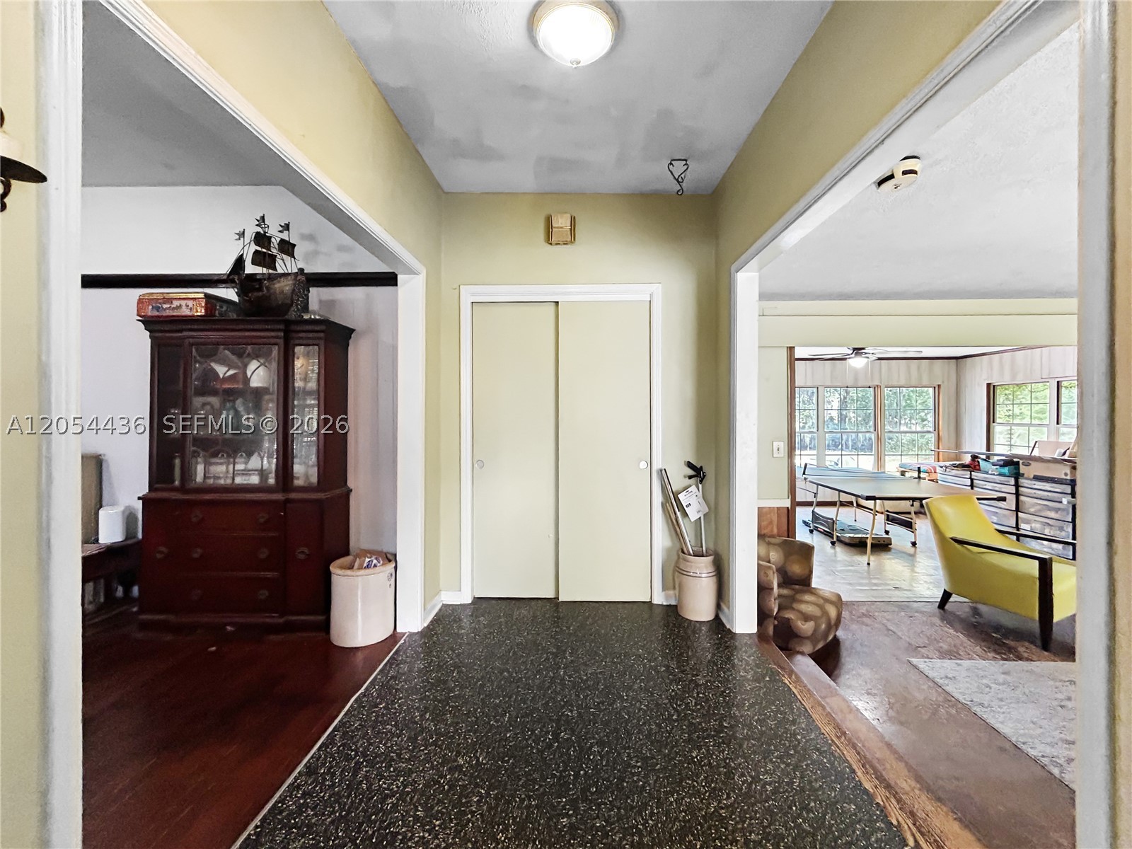 LEESBURG - Residential