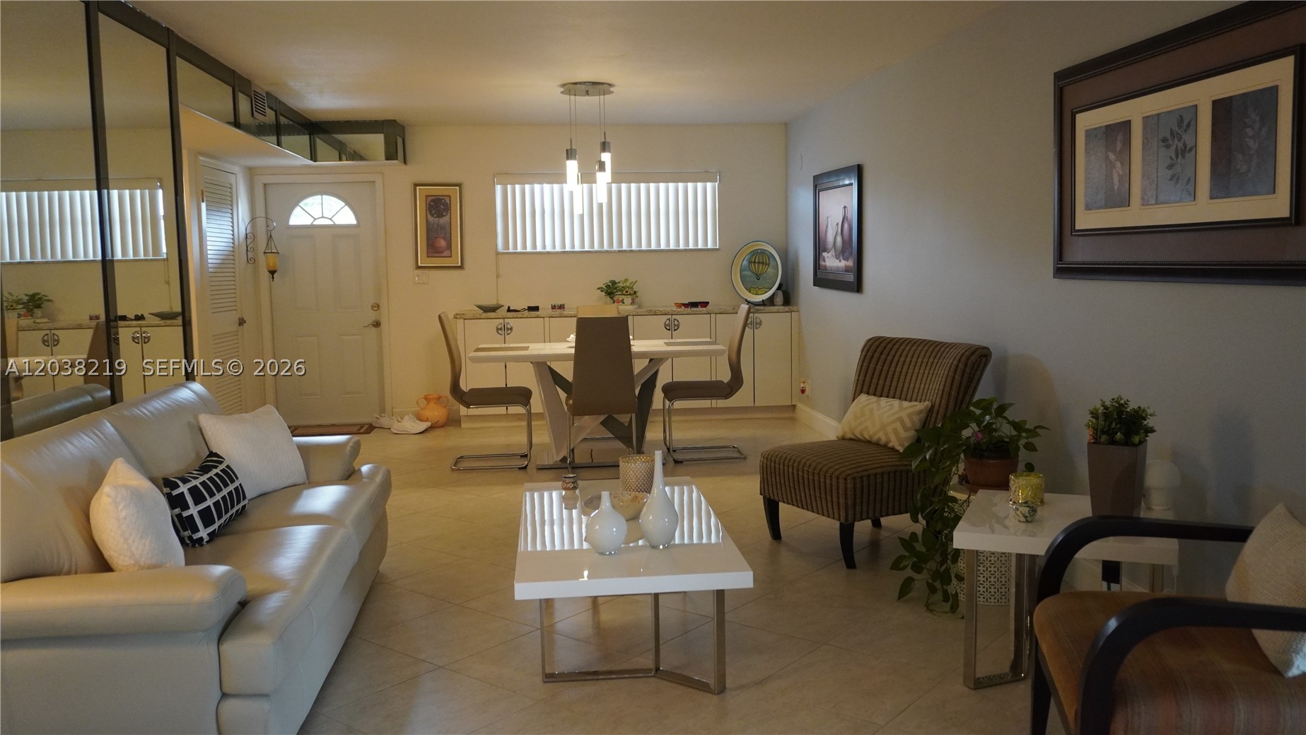 HOLLYBROOK GOLF AND - Residential