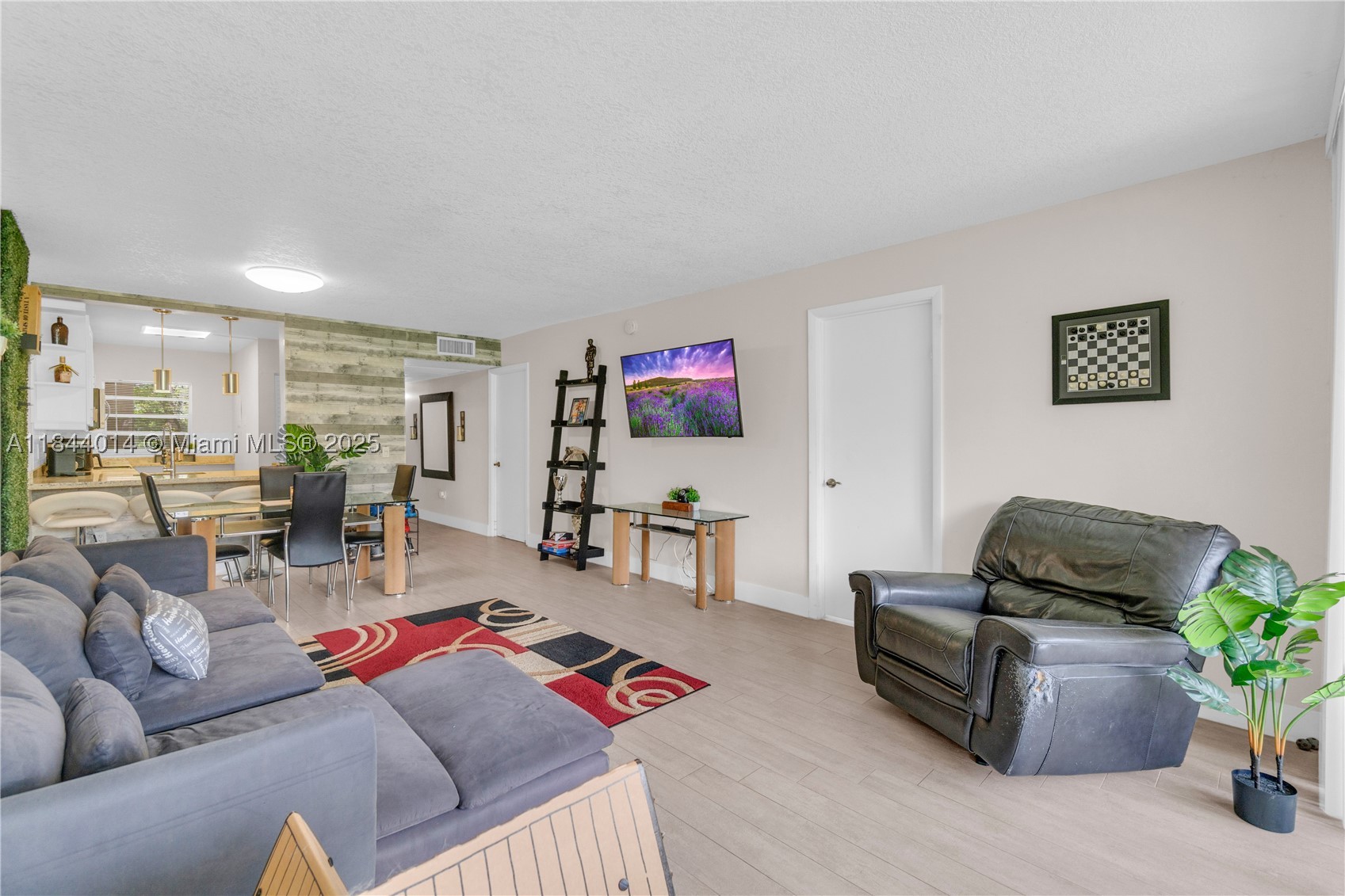 POINCIANA 1 OF PINE ISLAN - Residential